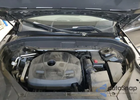 2016 Volvo Xc90 T6 z USA, uszkodzony, nr VIN YV4A22PK1G1069220